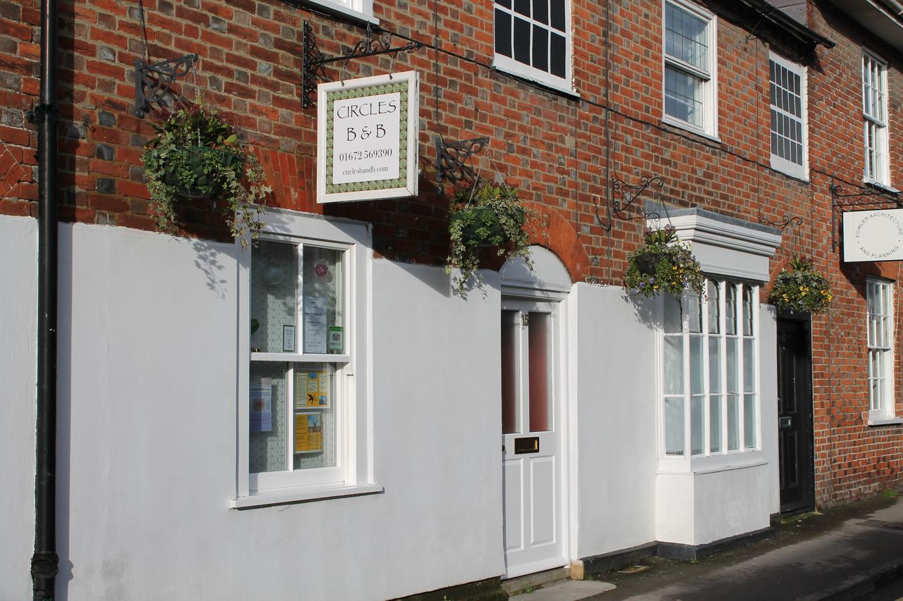 Circles Guest House Pewsey Buitenkant foto